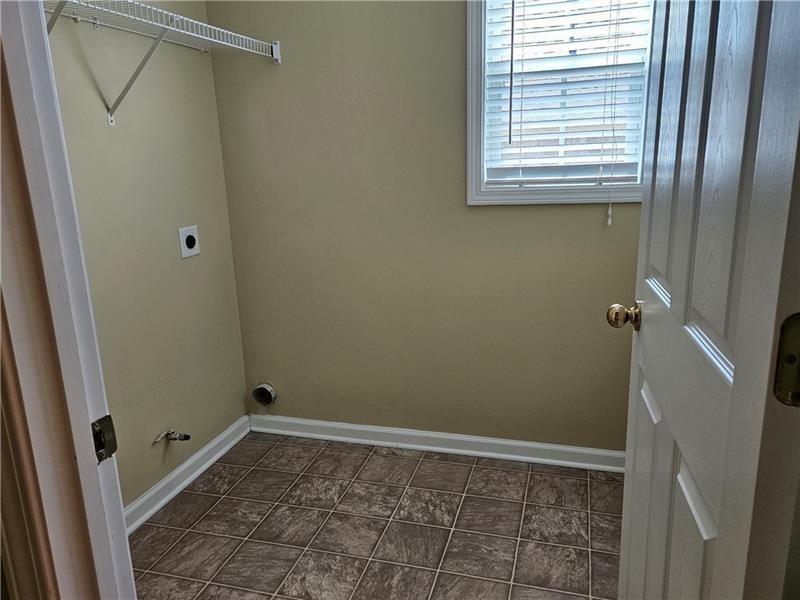 Image for property 5580 Hastings Terrace, Alpharetta, GA 30005