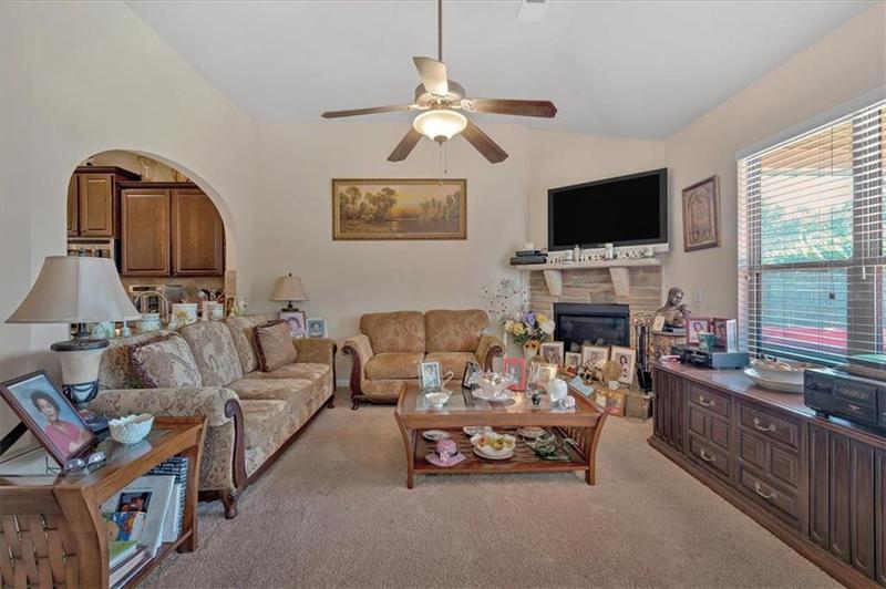 Image for property 911 Mcduffie Circle, Douglasville, GA 30134