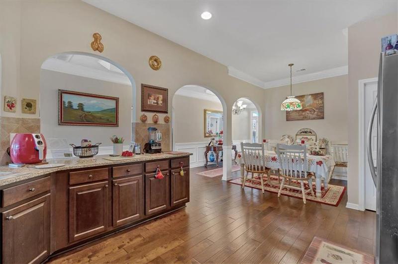 Image for property 911 Mcduffie Circle, Douglasville, GA 30134