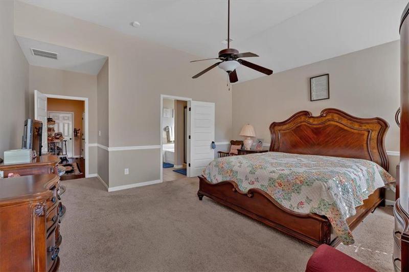 Image for property 911 Mcduffie Circle, Douglasville, GA 30134