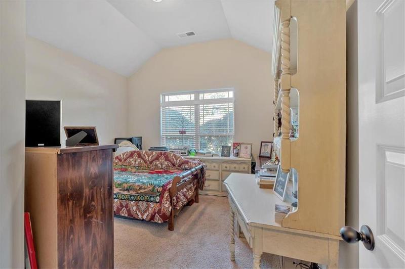 Image for property 911 Mcduffie Circle, Douglasville, GA 30134