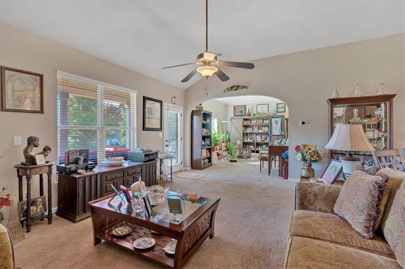 Image for property 911 Mcduffie Circle, Douglasville, GA 30134