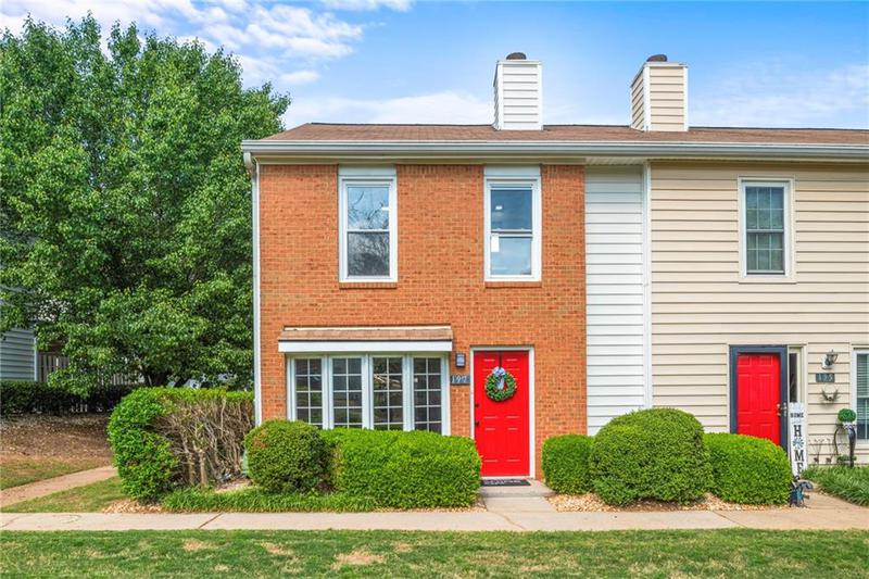 Image for property 197 Holcomb Ferry Road, Roswell, GA 30076