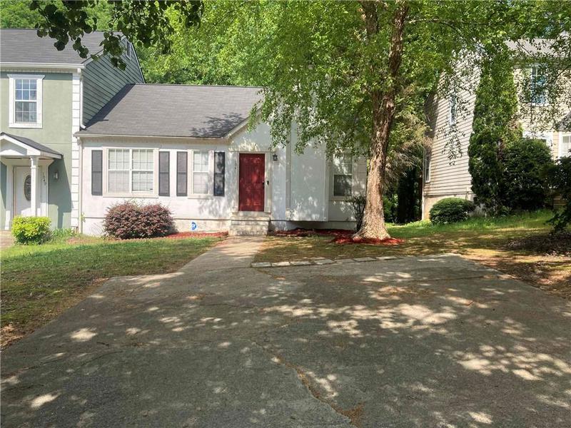 Image for property 1047 Plantation Way, Kennesaw, GA 30301