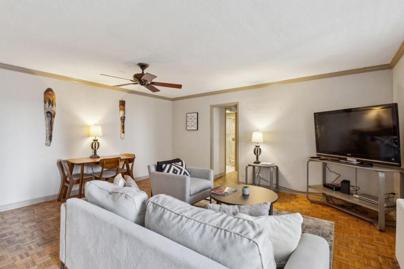 Image for property 300 Peachtree Street 18I, Atlanta, GA 30308