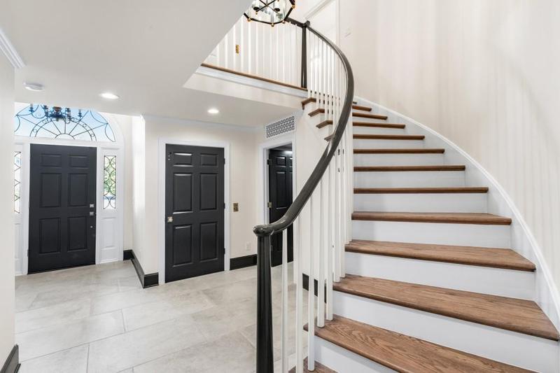 Image for property 1 Mooregate Square, Atlanta, GA 30327