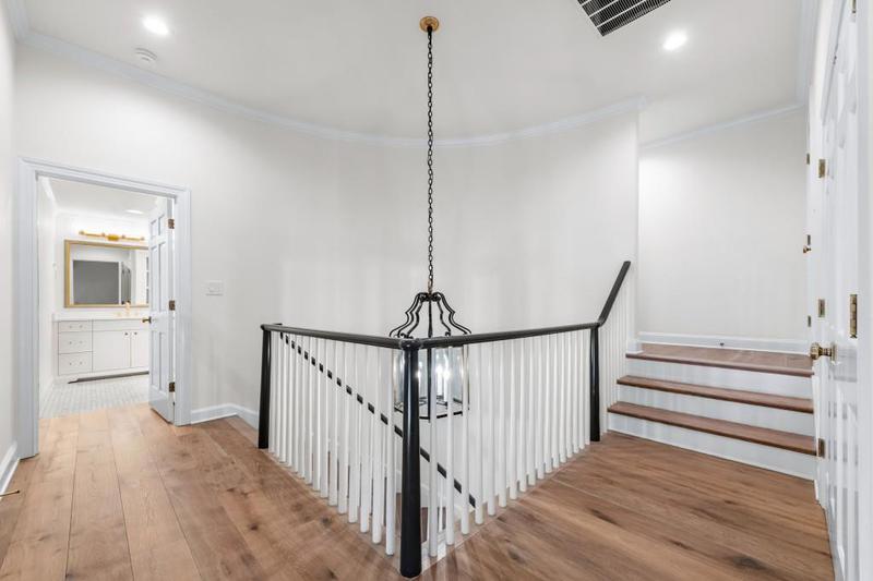 Image for property 1 Mooregate Square, Atlanta, GA 30327