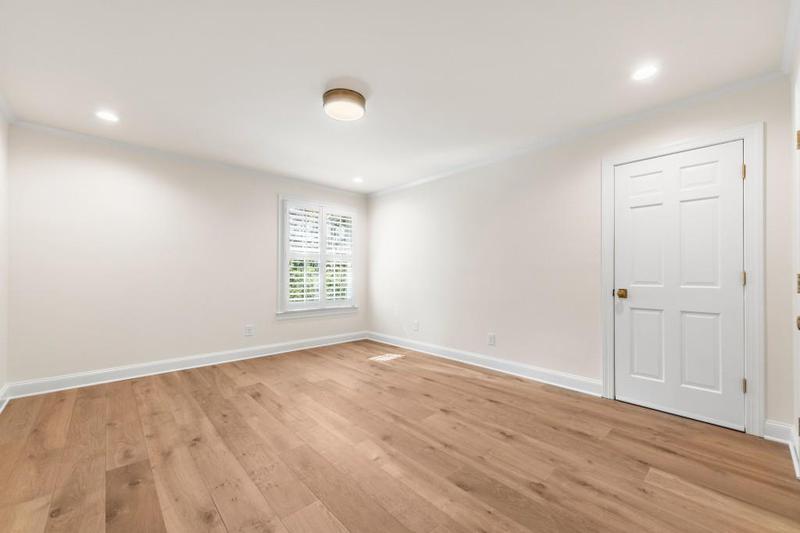 Image for property 1 Mooregate Square, Atlanta, GA 30327