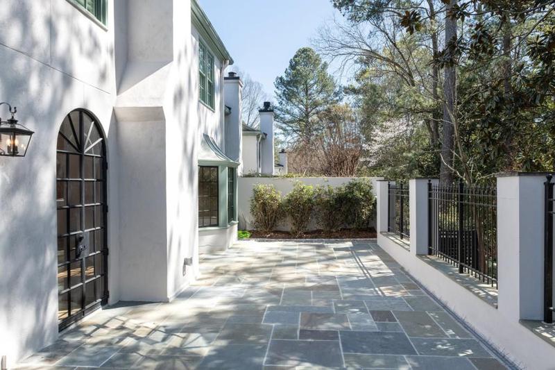 Image for property 1 Mooregate Square, Atlanta, GA 30327