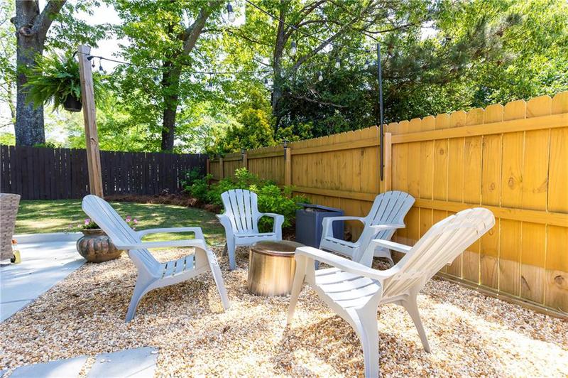 Image for property 11140 Brookhollow Trail, Alpharetta, GA 30022