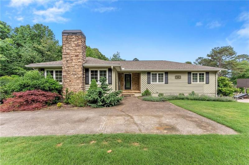 Image for property 3815 Chestatee Cut Off, Gainesville, GA 30506