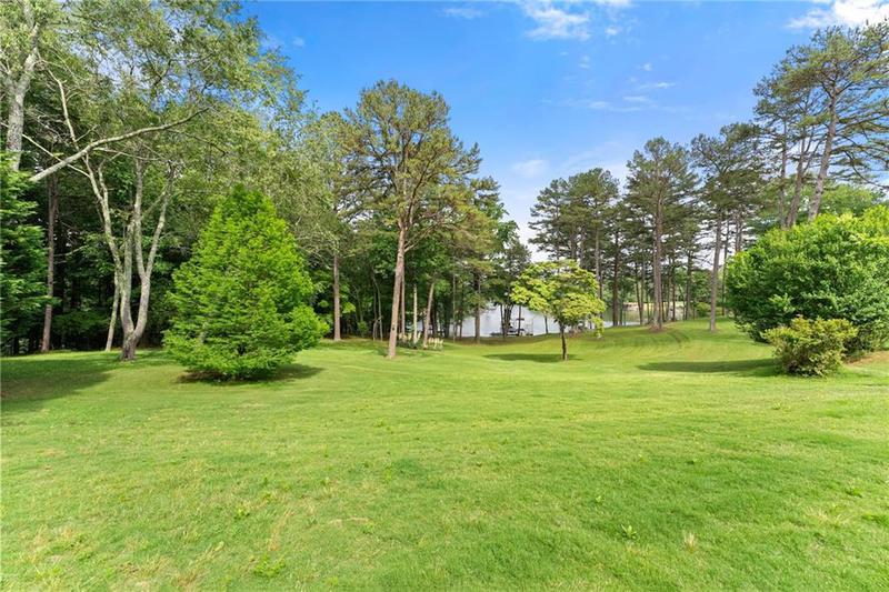 Image for property 3815 Chestatee Cut Off, Gainesville, GA 30506
