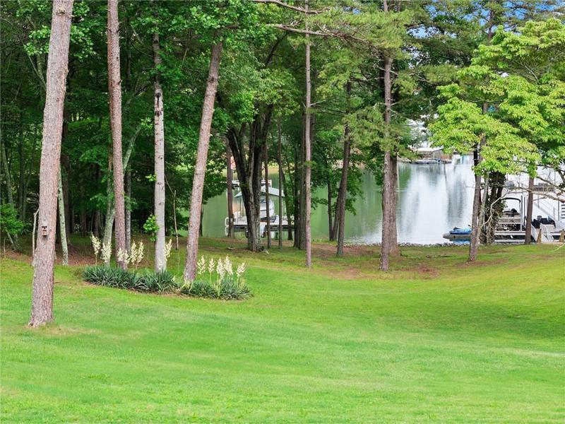 Image for property 3815 Chestatee Cut Off, Gainesville, GA 30506