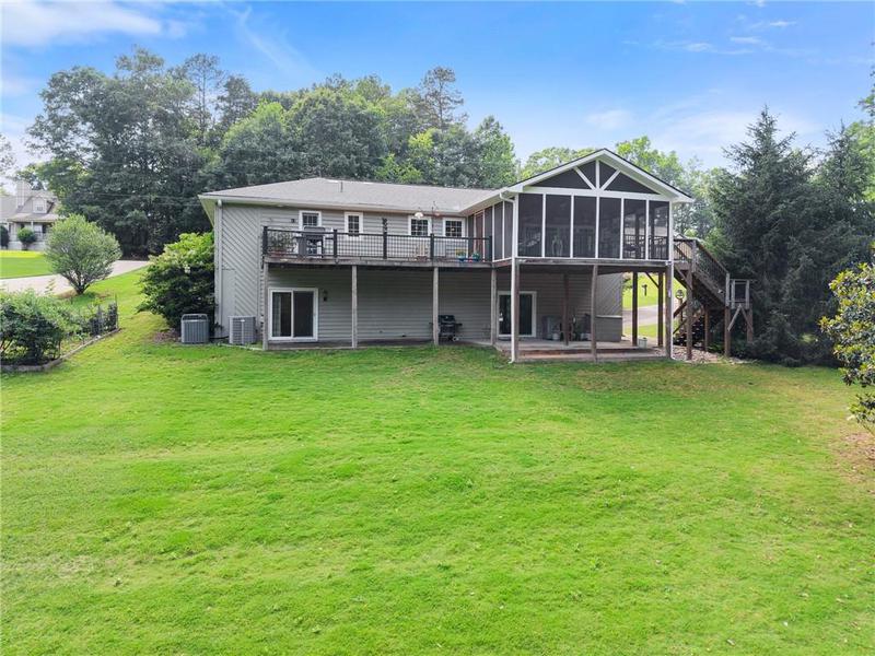Image for property 3815 Chestatee Cut Off, Gainesville, GA 30506