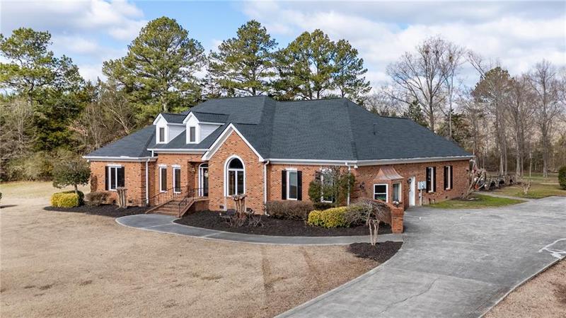 Image for property 104 Aspen Drive, Calhoun, GA 30701