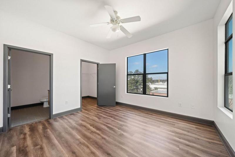 Image for property 5300 Peachtree Road 3507, Atlanta, GA 30341