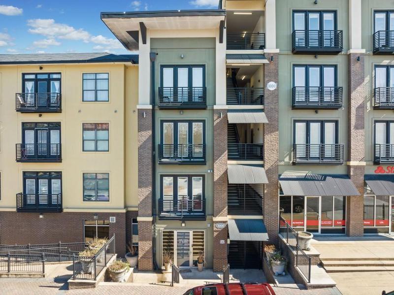 Image for property 5300 Peachtree Road 3507, Atlanta, GA 30341