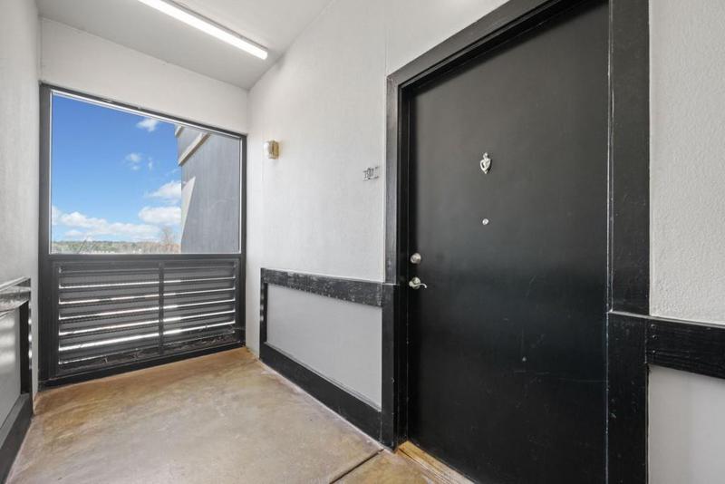 Image for property 5300 Peachtree Road 3507, Atlanta, GA 30341