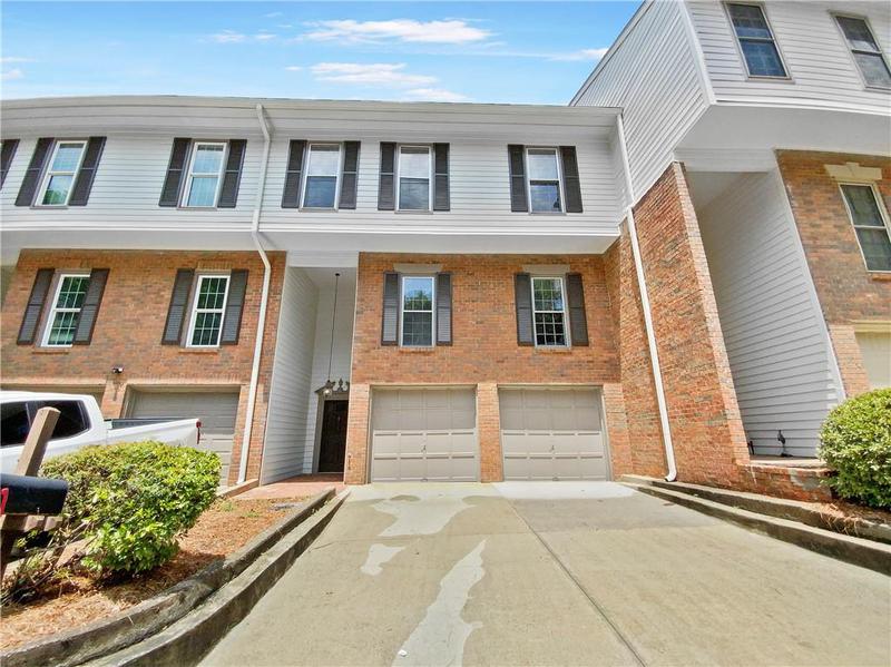 Image for property 502 Brandywine Circle, Atlanta, GA 30350