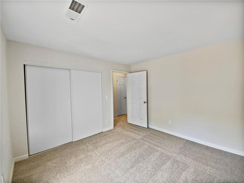 Image for property 502 Brandywine Circle, Atlanta, GA 30350