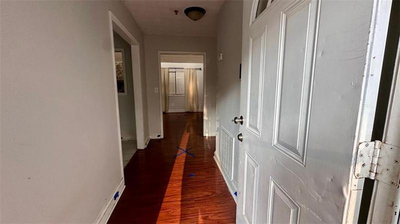 Image for property 5965 CATAWBA Way, Atlanta, GA 30349