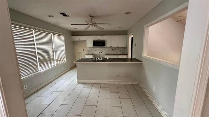 Image for property 5965 CATAWBA Way, Atlanta, GA 30349