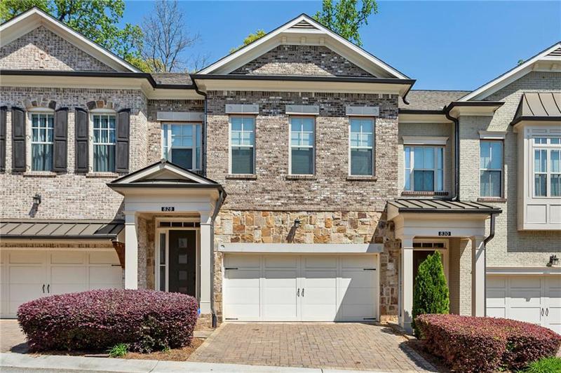 Image for property 828 Canterbury Overlook, Atlanta, GA 30324