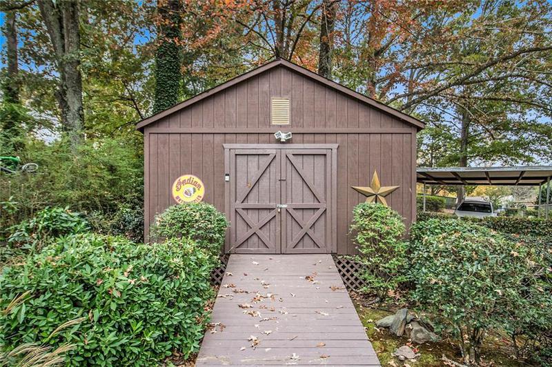 Image for property 1960 Broad, East Point, GA 30344