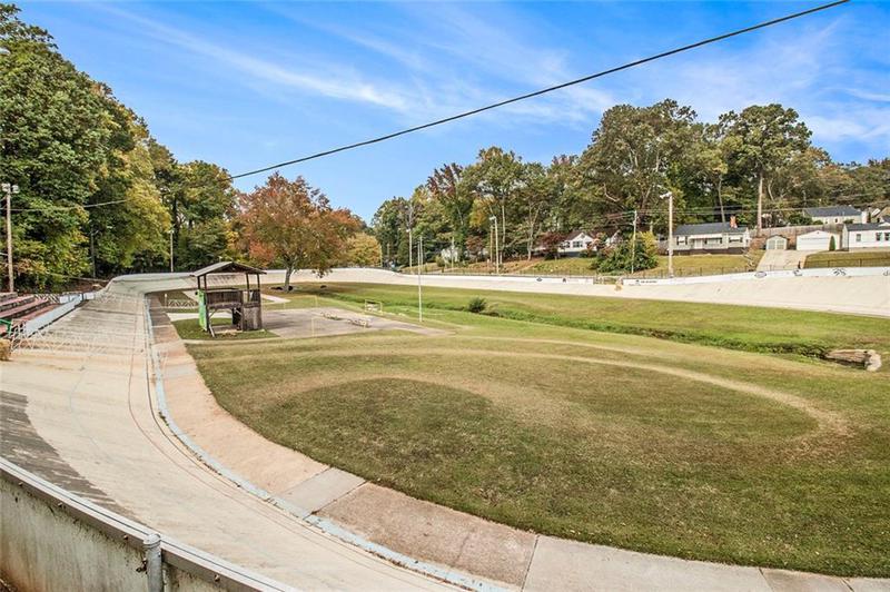 Image for property 1960 Broad, East Point, GA 30344