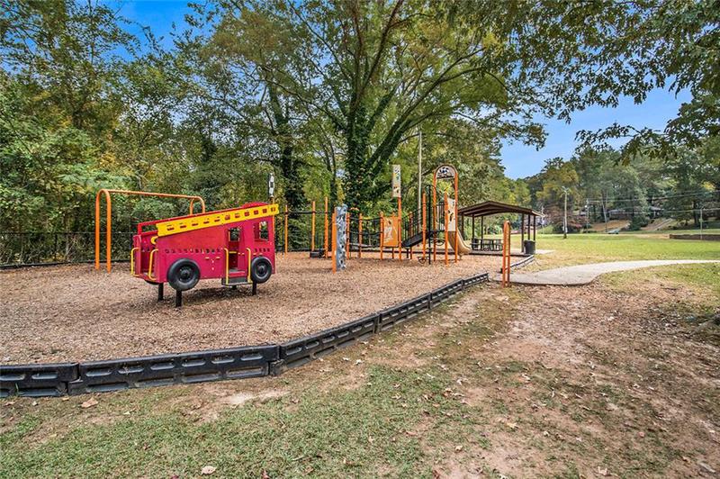 Image for property 1960 Broad, East Point, GA 30344