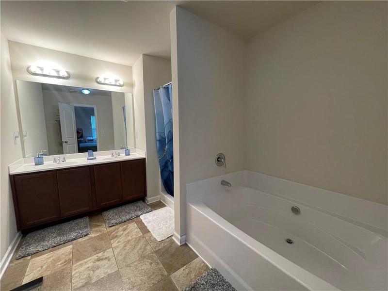 Image for property 1605 Hydrangea Lane, Mcdonough, GA 30253