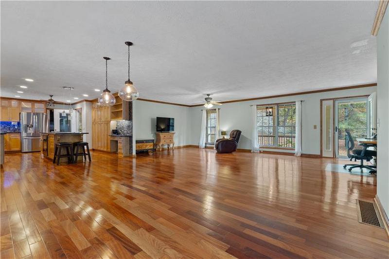 Image for property 166 High Knoll Road, Jasper, GA 30143