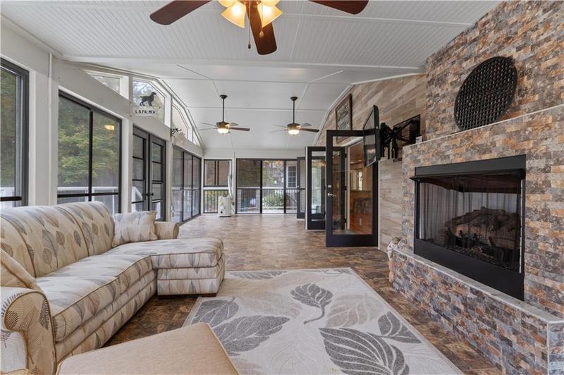 Image for property 166 High Knoll Road, Jasper, GA 30143
