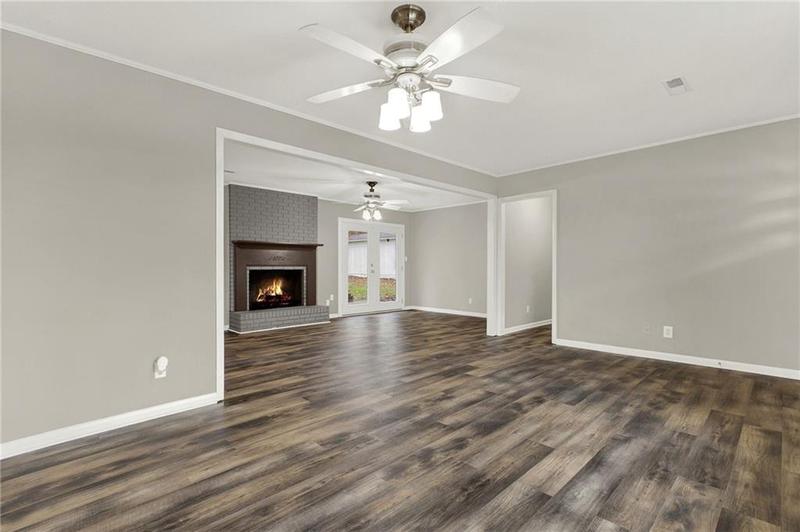 Image for property 451 Plainview Drive, Dalton, GA 30721