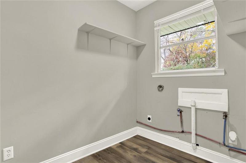 Image for property 451 Plainview Drive, Dalton, GA 30721