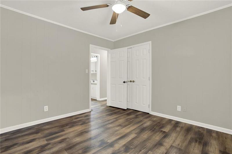 Image for property 451 Plainview Drive, Dalton, GA 30721