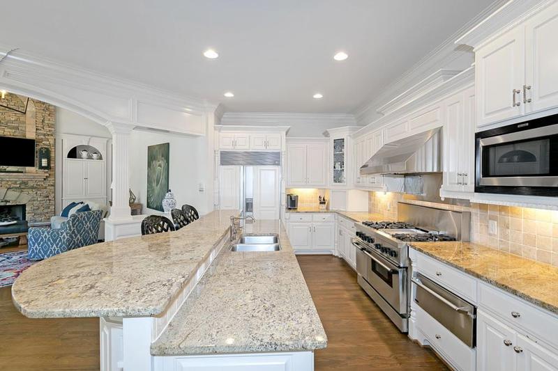 Image for property 2703 Thurleston Lane, Duluth, GA 30097