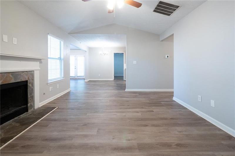 Image for property 150 Lake Terrace, Mcdonough, GA 30253
