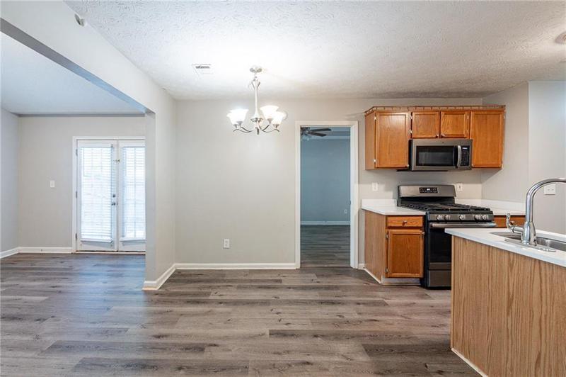 Image for property 150 Lake Terrace, Mcdonough, GA 30253