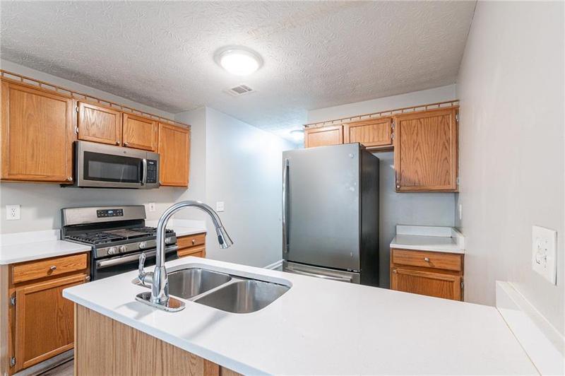 Image for property 150 Lake Terrace, Mcdonough, GA 30253