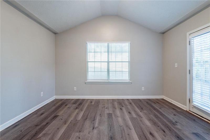 Image for property 150 Lake Terrace, Mcdonough, GA 30253