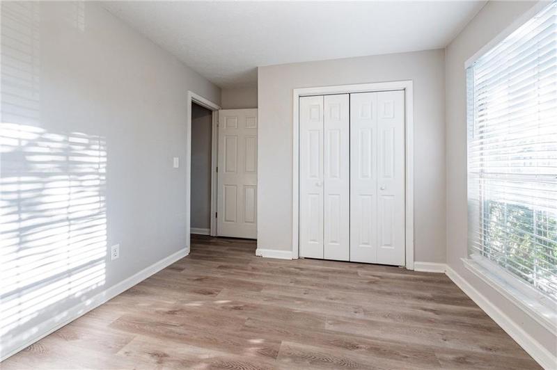 Image for property 150 Lake Terrace, Mcdonough, GA 30253