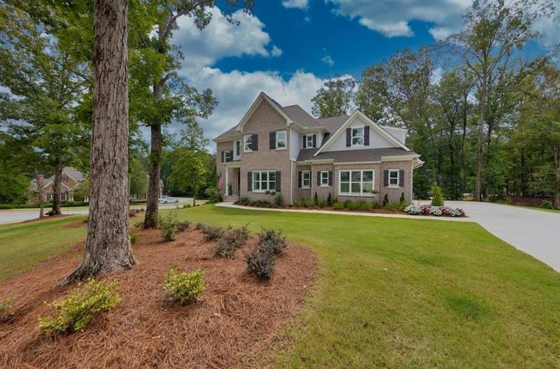 Image for property 541 Saint Ives Walk, Monroe, GA 30655