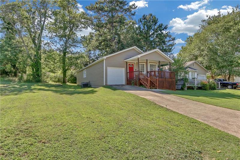 Image for property 902 4th Street, Stone Mountain, GA 30083