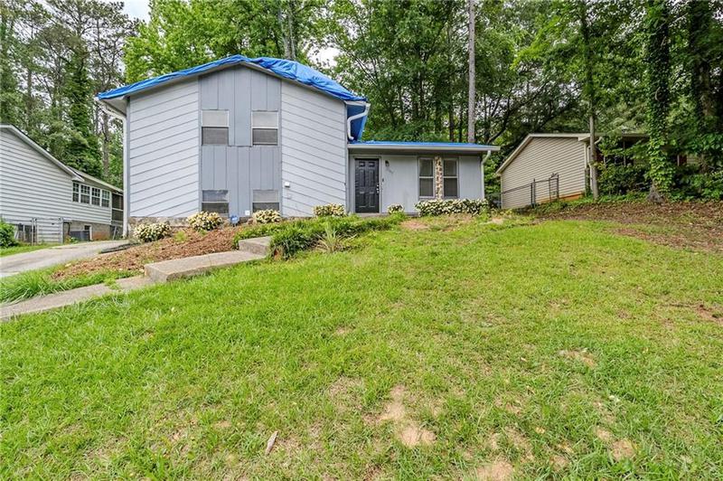 Image for property 2347 Fairway Circle, Atlanta, GA 30331