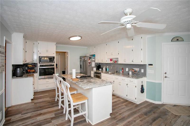 Image for property 1030 Lakehaven Way, Mcdonough, GA 30253