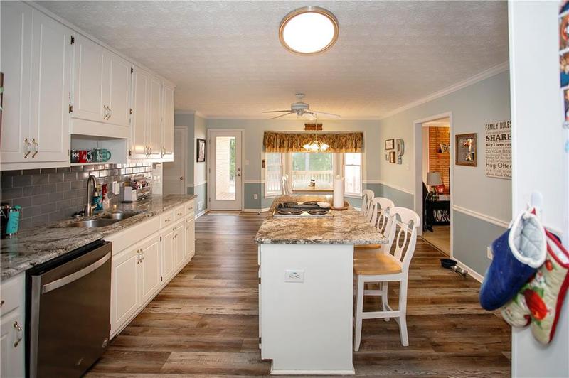 Image for property 1030 Lakehaven Way, Mcdonough, GA 30253