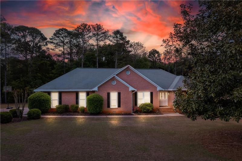 Image for property 1030 Lakehaven Way, Mcdonough, GA 30253