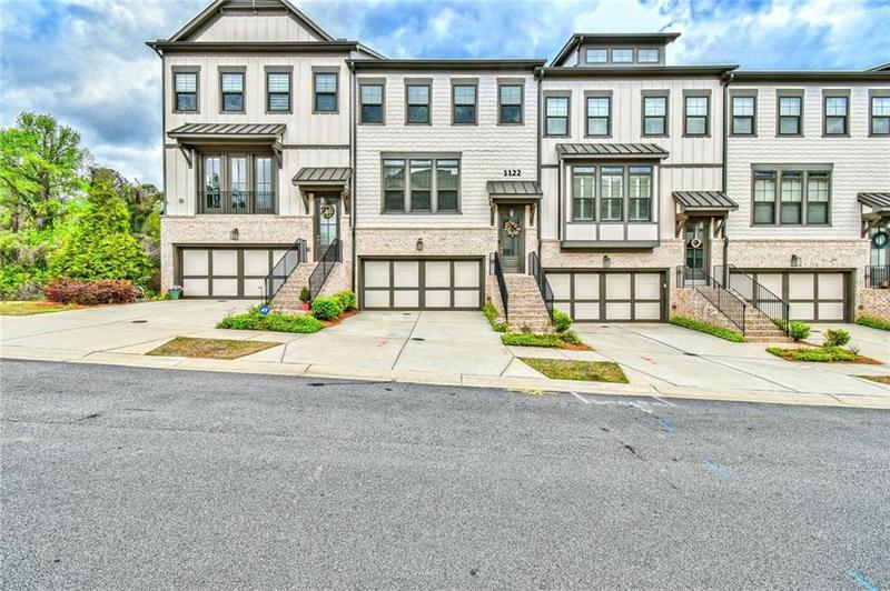 Image for property 1122 Provence Lane, Decatur, GA 30033