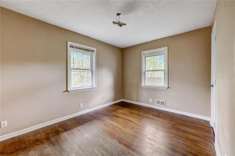 Image for property 1889 Cannon Street, Decatur, GA 30032